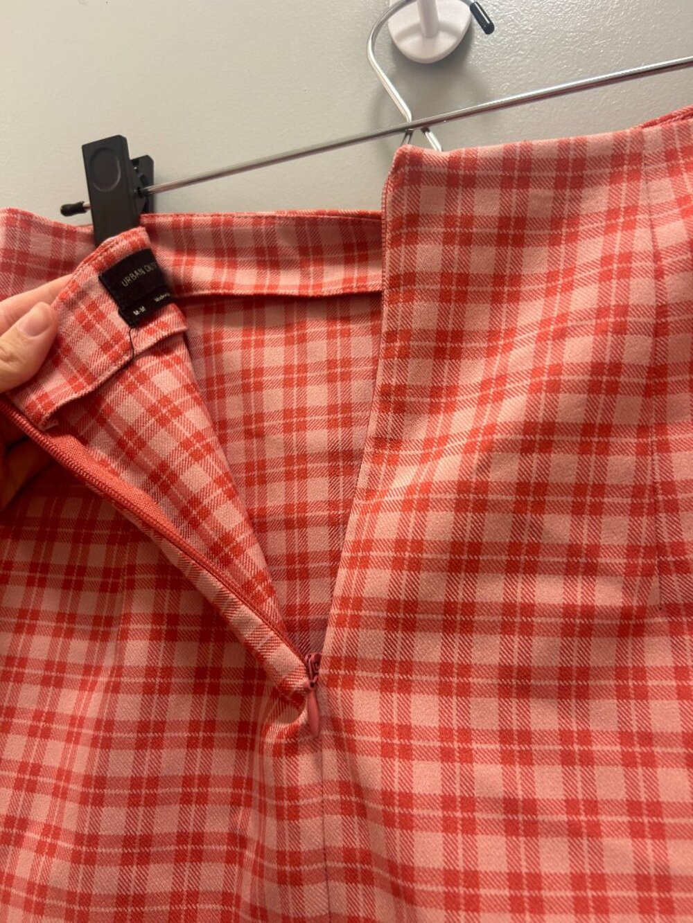 Urban Outfitters Pink Red Mini Skirt Size M Plaid Y2K Preppy Tennis A-Line - Picture 6 of 6